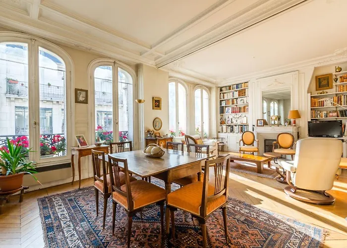 Veeve - Light By Les Halles Apartman *
